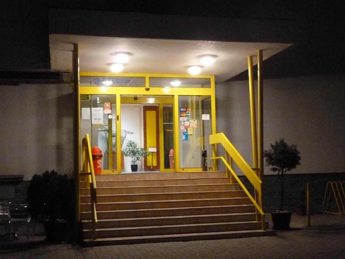 Hotel Jurki Dom Pozsony Kültér fotó