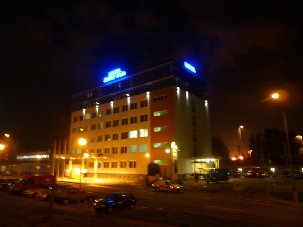 Hotel Jurki Dom Pozsony Kültér fotó