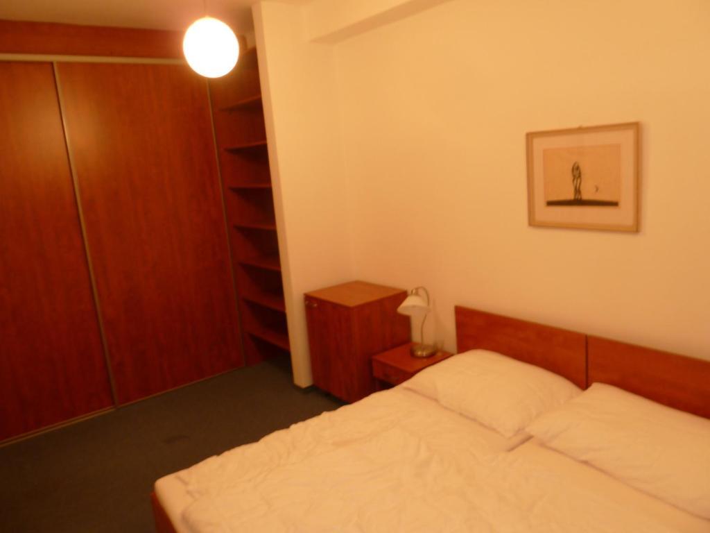 Hotel Jurki Dom Pozsony Kültér fotó
